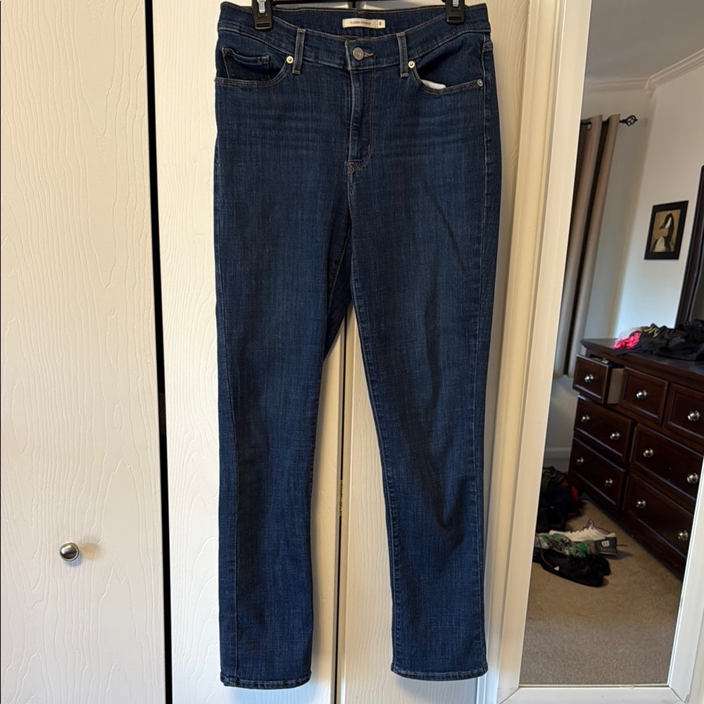 Levi’s Classic straight jeans